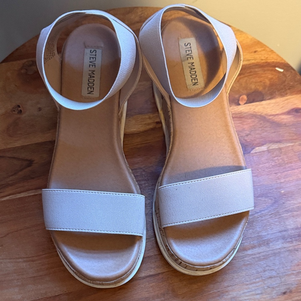 Steve Madden Women's Beige Sandals